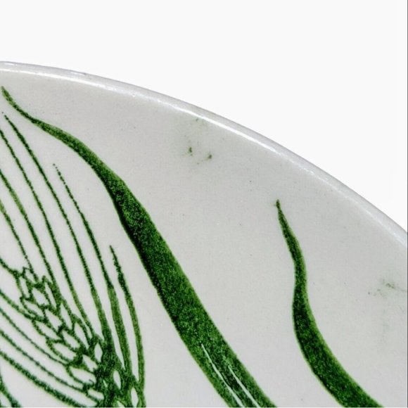 Two Vintage Homer Laughlin USA Wheat Americana Saucers Green and Cream 6 1/4 in - Picture 4 of 5